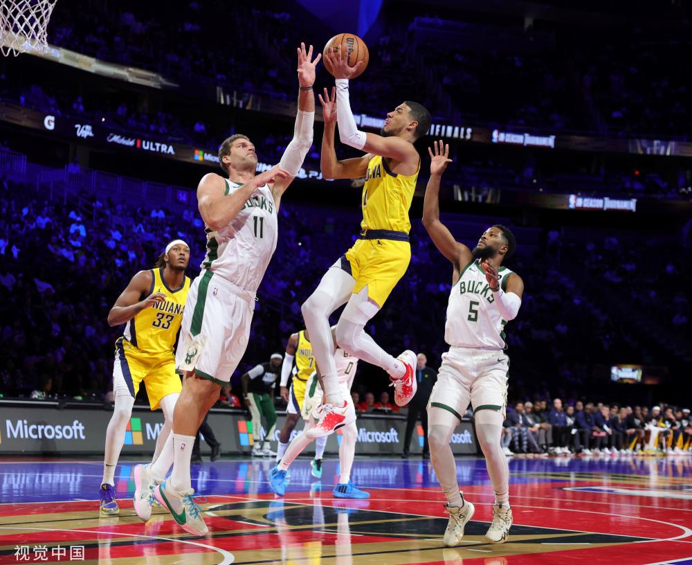 这为年轻球 这为年轻球