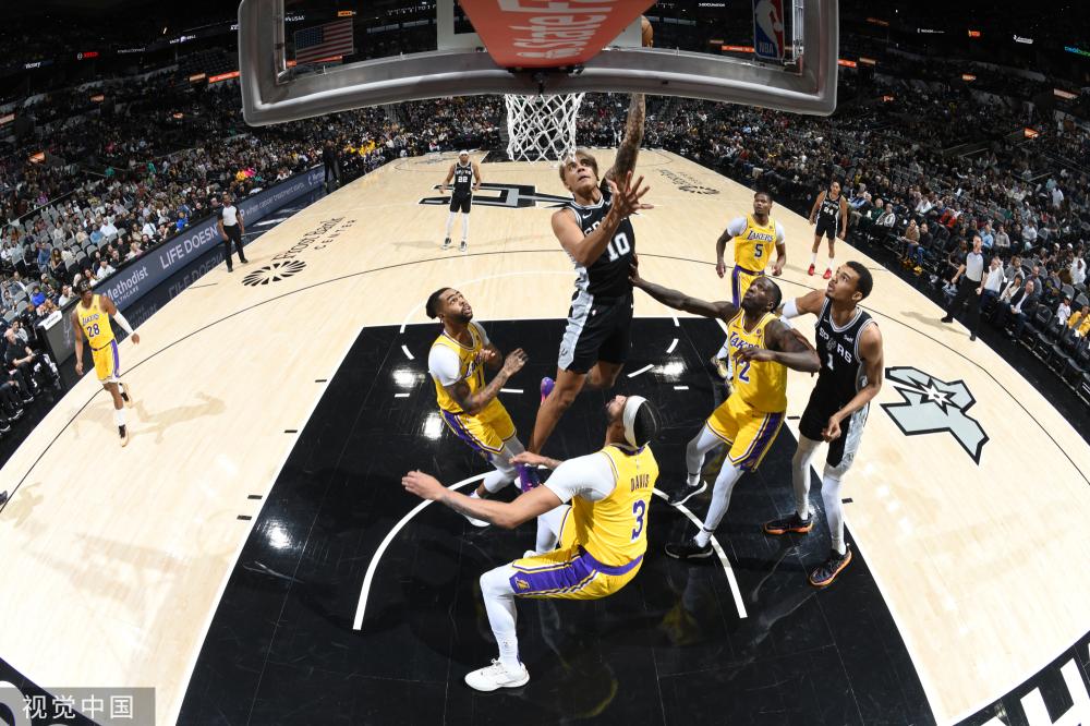 在各大比赛 在各大比赛