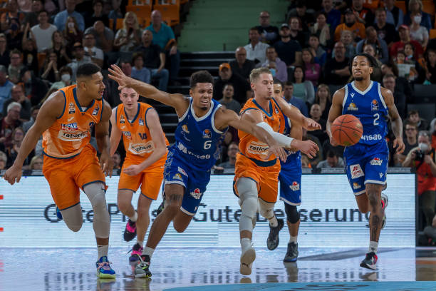 德亟需解决 德亟需解决