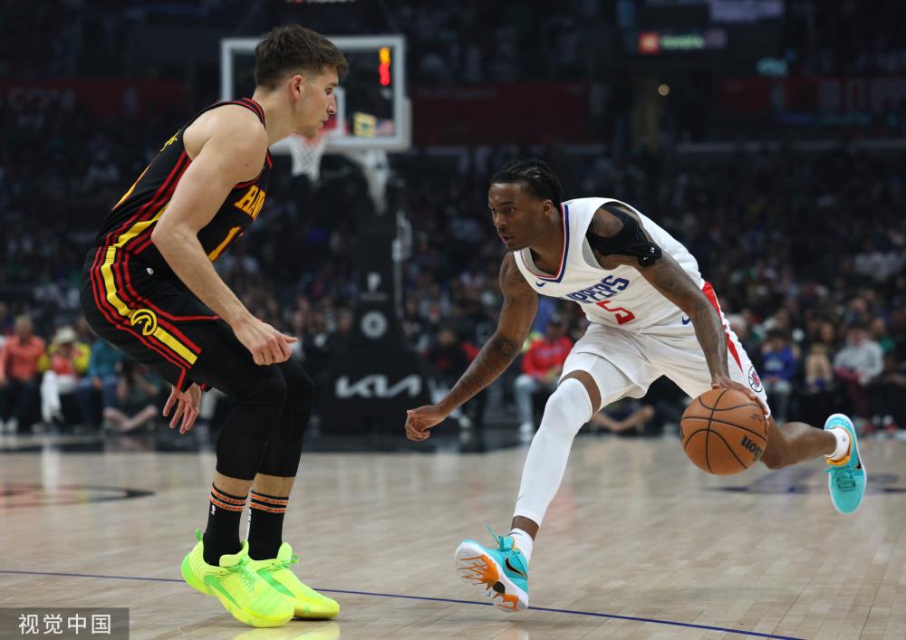 继续扩写这 继续扩写这